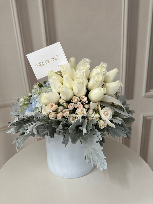 Arreglo floral cenizo
